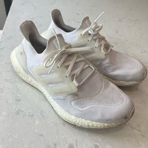 Mens Adidas Ultraboost 22